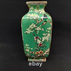 Chinese Enamel Porcelain vase