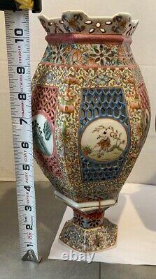 Chinese Famille Rose Porcelain Reticulated Wedding Lamp and Base