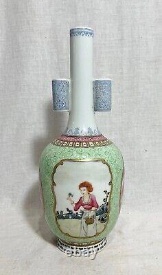 Chinese Famille Rose Porcelain Vase With Mark M2930