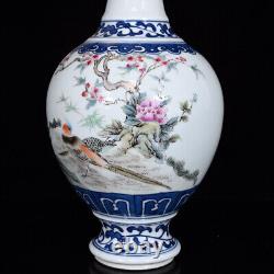 Chinese Pastel Porcelain Hand-Painted Exquisite Flowers&Birds Vase 19519