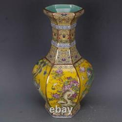 Chinese Porcelain Gilding Enamel Flower Birds Vase