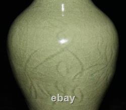 Chinese Porcelain Handmade Exquisite Flowers&Plants Vases 4698