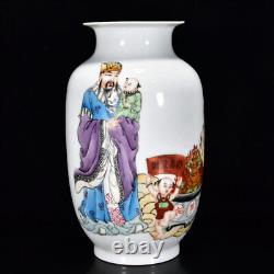 Chinese Porcelain Handmade Exquisite Mammon Boy Pattern Vases 9659