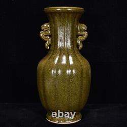 Chinese Porcelain Handmade Exquisite Vase 16710