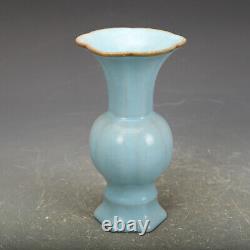 Chinese Porcelain Song Dynasty Ru Kiln Sky Blue Glaze Vase 7.08 Inch