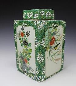 Chinese Slab Porcelain Famille Verte Vase Jar with Lid Top