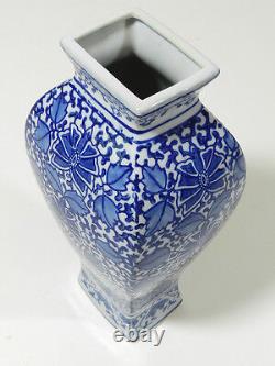 Chinese Vase Blue & White Porcelain Floral