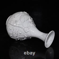 Chinese Vintage Porcelain Handmade Exquisite Vase 40579