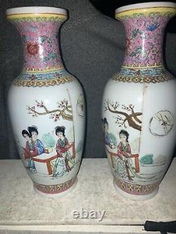 Chinese antique pair of porcelain vase