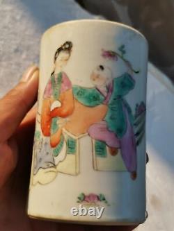 Chinese antique pink hand-painted character pattern pen holder