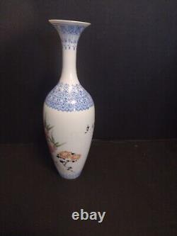 Chinese eggshell porcelain vase Republic Style