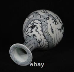 Fine Chinese Hand Painting Blue&white Porcelain Dragon YuHuChun Vase