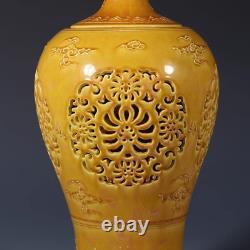 Fine Chinese Hand Painting Yellow Glazed Porcelain Mei Vase