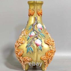 Fine Rare Qing Dynasty Chinese Porcelain Famille Rose Gilted Gold Peach Vase