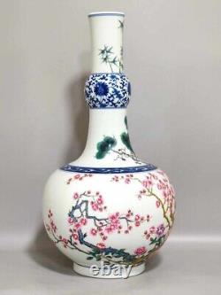 Fine Rare Qing Dynasty Chinese Porcelain Famille Rose Song Zhu Mei Flower Vase