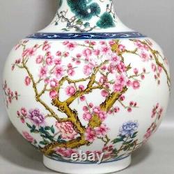 Fine Rare Qing Dynasty Chinese Porcelain Famille Rose Song Zhu Mei Flower Vase