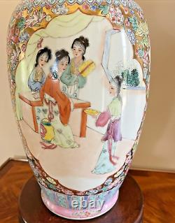 Gorgeous Chinese Antique Famille Rose Porcelain Vase 1950S-1970S 18 High