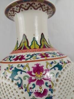 Jingdezhen Hand Carved/hand Painted porcelain Vases/Made In CHINA