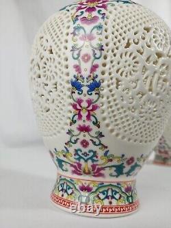 Jingdezhen Hand Carved/hand Painted porcelain Vases/Made In CHINA