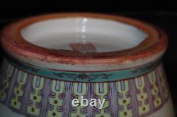 Large Chinese Porcelain Vase 18 1/8 Hand Painted Vintage
