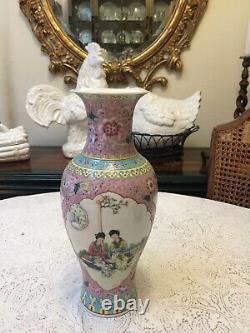 Lovely Late 1890s Chinese Famille Rose Porcelain Vase