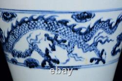 Nice Chinese Hand Painting Blue&white Porcelain Dragon Mei Vase