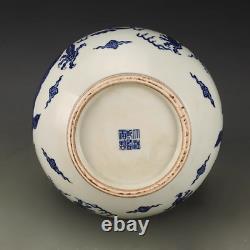 Nice Chinese Hand Painting Blue&white Porcelain Dragon Shang Vase