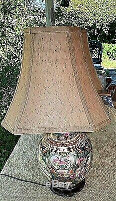 Pair Chinese Rose Medallion Porcelain Table Lamps, Magnificent 25t-pristine