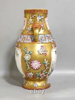 Rare Qing Dynasty Chinese Porcelain Famille Rose Gilted Gold Flower Bird Vase