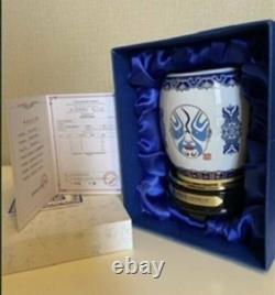 Vintage Chinese Porcelain Vase Quality Certificate Box Rare 20th