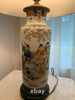 Vintage Pair of Hand Painted Chinese Porcelain Vase Table Lamps