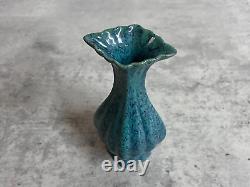 Vintage or Antique Chinese Porcelain Vase 6.5inches